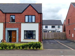 Modern 3 bedroom semi detached home